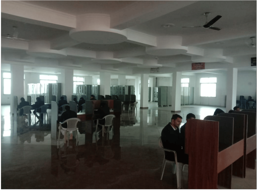 Shri Jee Baba College of Law Mathura Academic Building photo 6